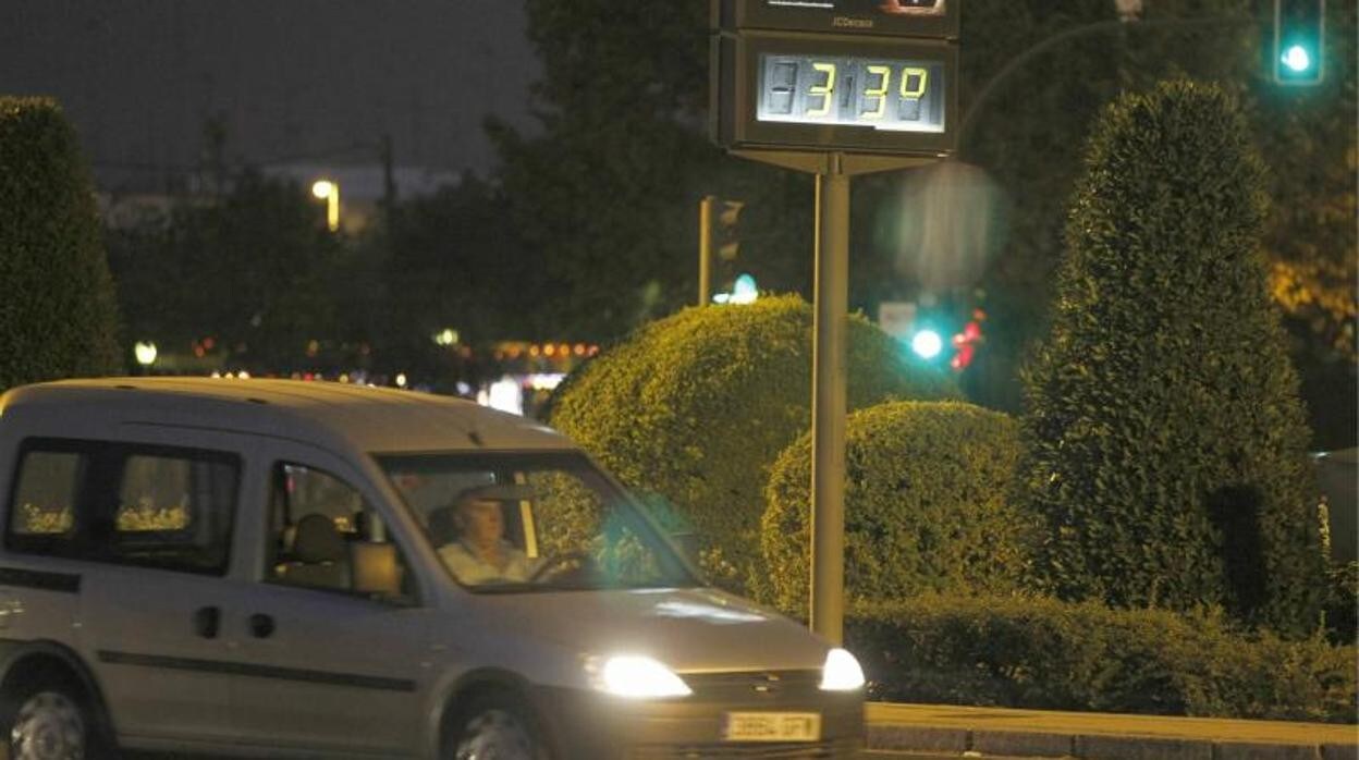Una noche calurosa en Sevilla, donde la mortalidad, según este estudio, se incrementó en un 13%
