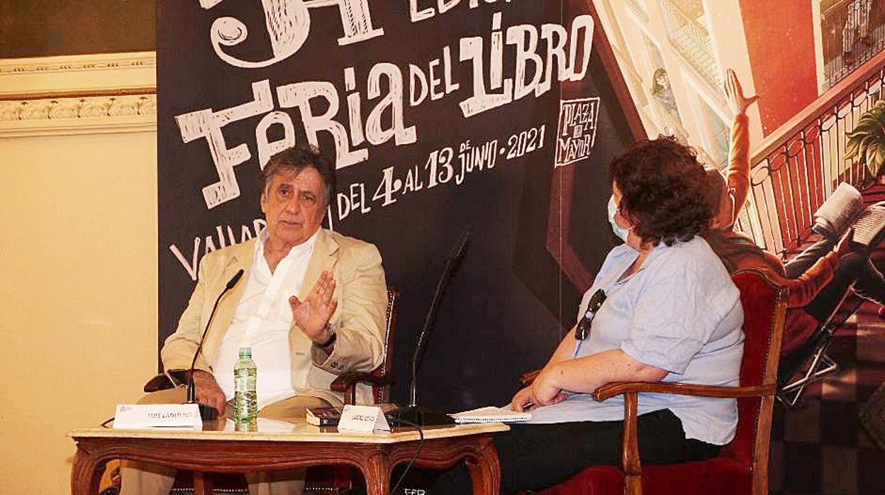 El escritor Luis Landero en la Feria del Libro de Valladolid