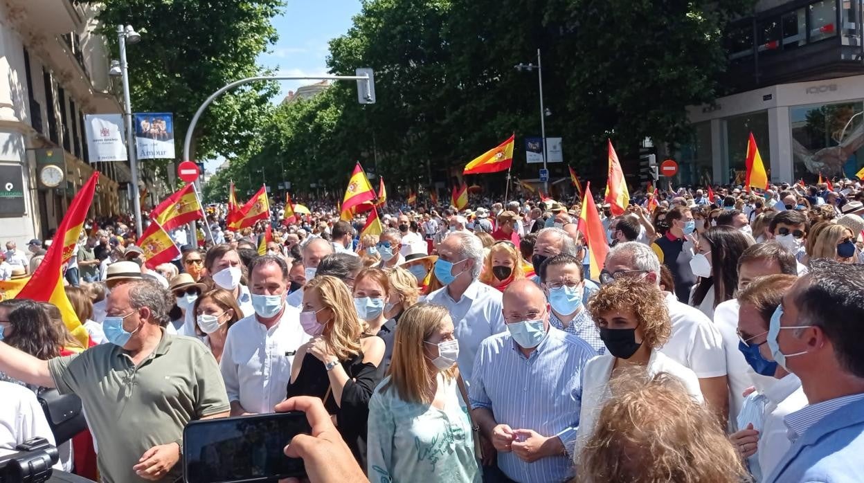 Miguel Tellado en la manifestación celebrada en la Plaza de Colón madrileña