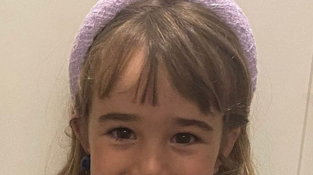 Olivia Gimeno, de 6 años, en una foto difundida para ayudar a su localización