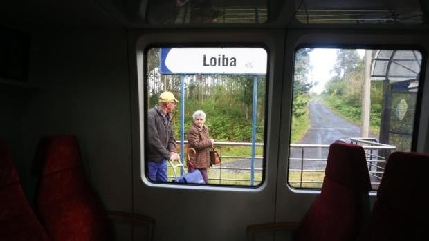 Sin trabajo por el recorte en las frecuencias del tren