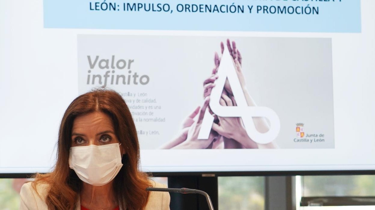 La consejera de Empleo, Ana Carlota Amigo, durante la presentación de las medidas