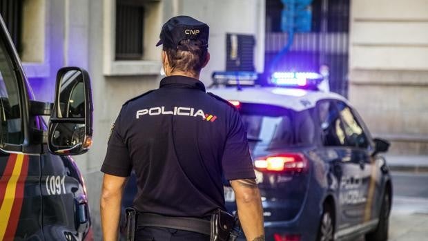 Detienen a tres hermanos por la muerte de un hombre en una discusión vecinal en Valencia