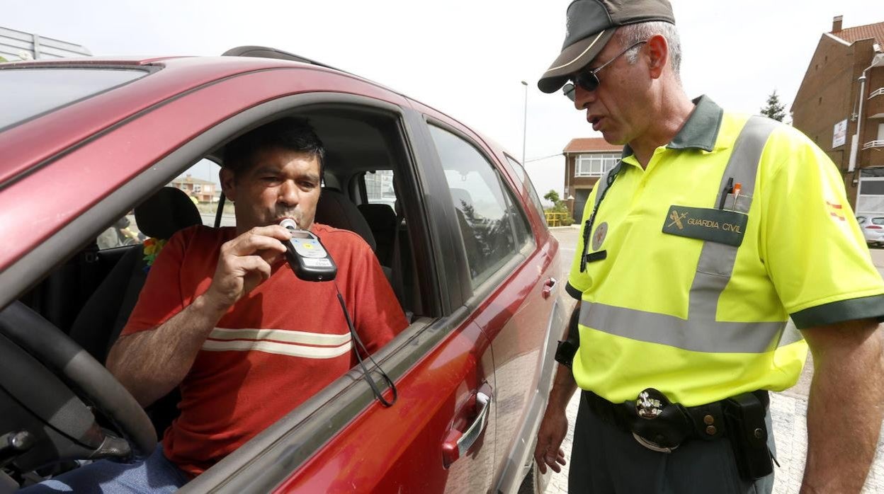 Foto de archivo de un control de alcoholemia