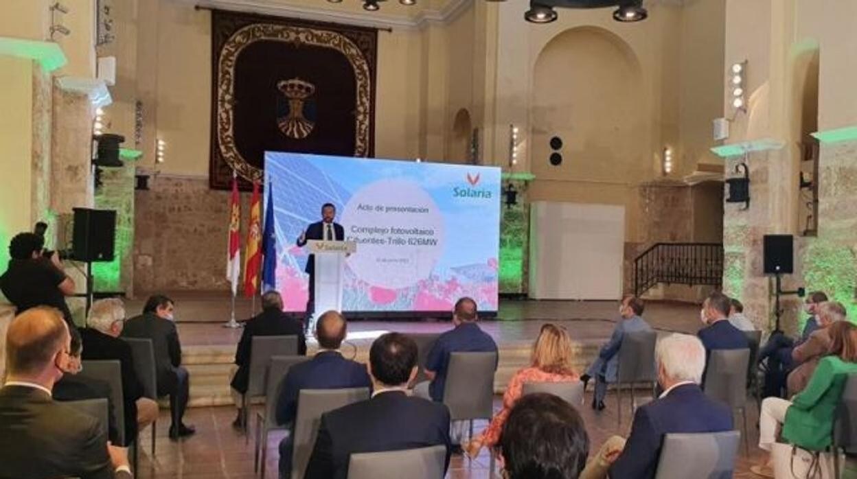 El consejero José Luis Escudero durante su intervención en la presentación del proyecto de Solaria
