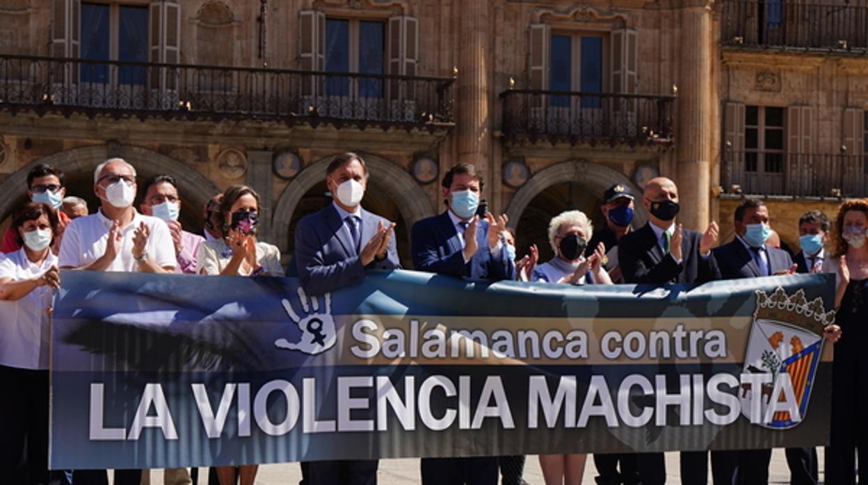 Mañueco: «Hay que poner cuanto esté en nuestra mano para erradicar la violencia machista»