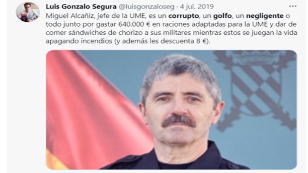 Un juez avala los insultos en Twitter a un exjefe de la UME por ser cargo público