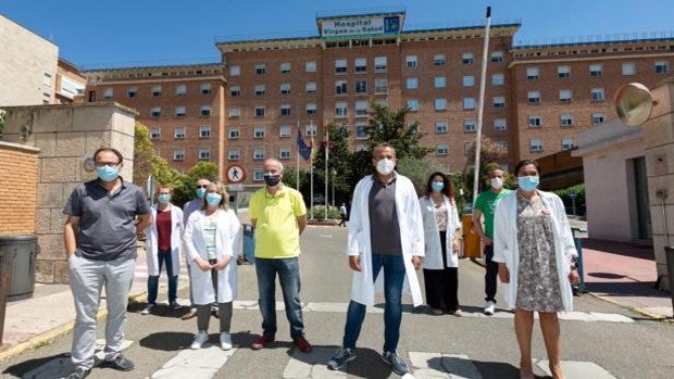 Nueva protesta por el colapso de las Urgencias en el Virgen de la Salud