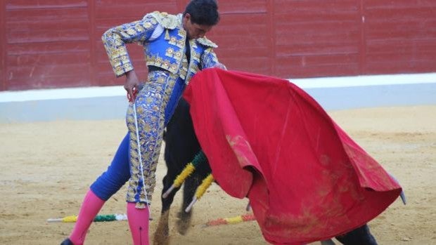 Barroso y Torrejón, oreja en la semifinal del Alfarero de Plata de Villaseca