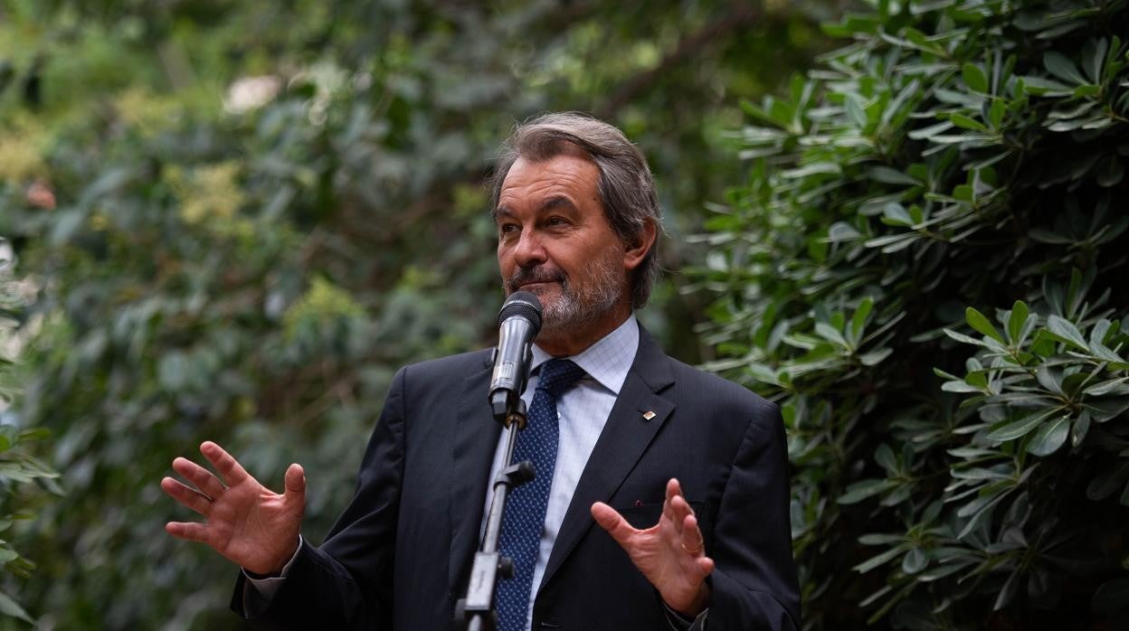 Artur Mas, en los jardines del Palau Robert