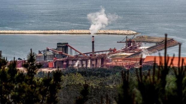 Alcoa insiste en que la SEPI tiene que comprar San Cibrao para revenderla después