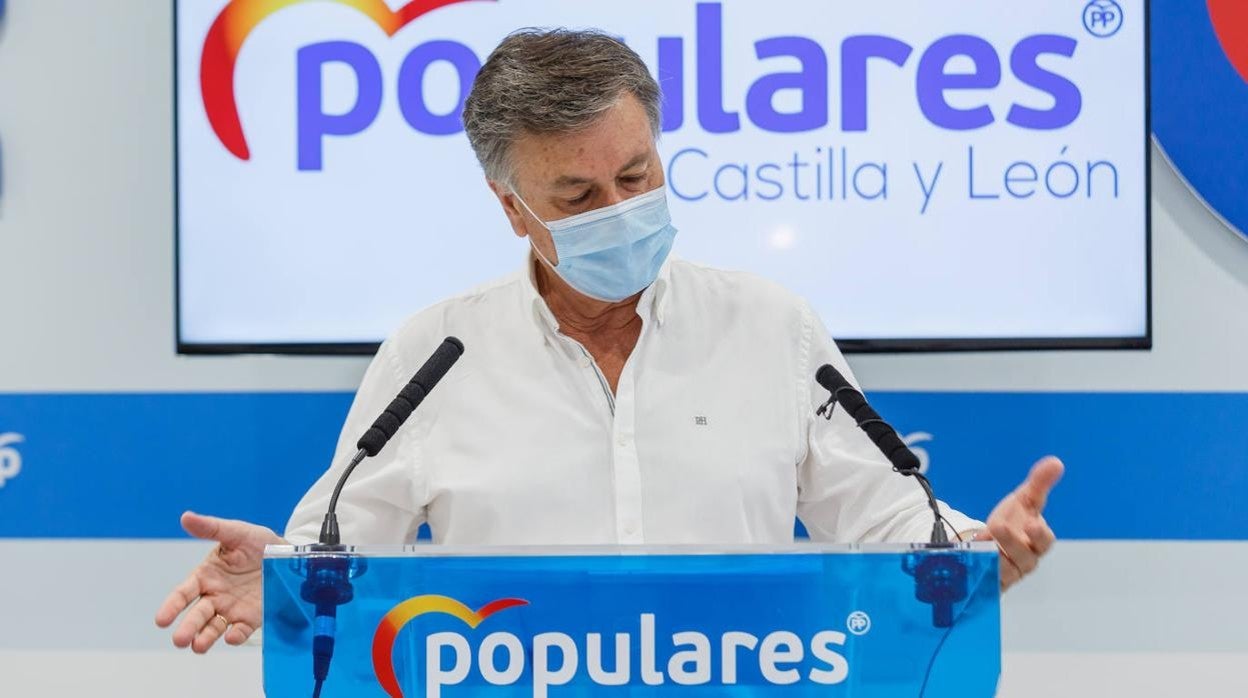 El secretario autonómico del PPCL, Francisco Vázquez.