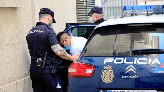 El tribunal condena a penas de entre 14 y 18 años de prisión por la violación de la manada de Callosa