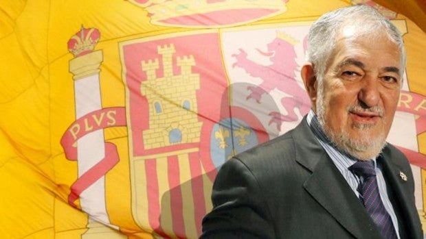 El voto particular de Pumpido: «La sentencia desarma al Estado contra las pandemias»