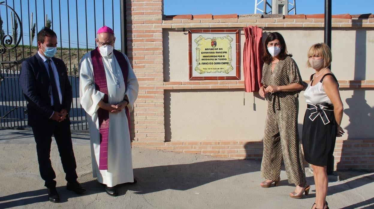 El arzobispo de Toledo inaugura la ampliación del cementerio de Yeles