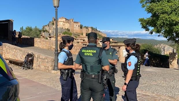 Guardias civiles y gendarmes franceses vuelven a patrullar juntos en el Pirineo aragonés