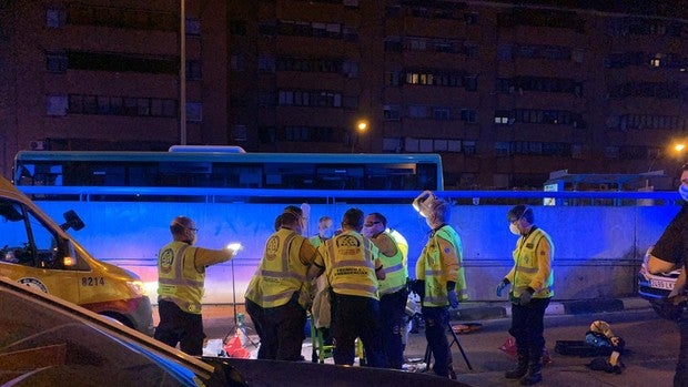 Herido grave un joven de 17 años atropellado en el túnel de Conde de Casal