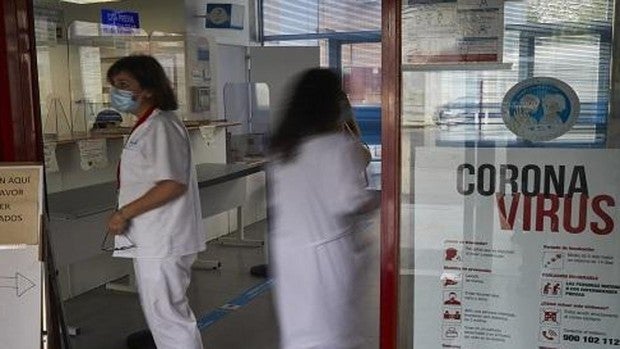 Última hora del coronavirus en Castilla-La Mancha: ligera reducción de casos, con 993, y un fallecido en Albacete