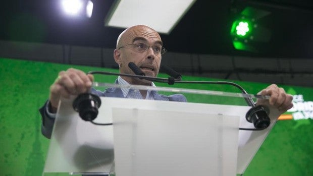 Vox da «por rotas las relaciones» con el PP por su abstención en la reprobación a Abascal en Ceuta