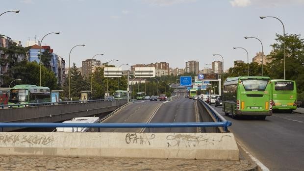 Un intercambiador en Conde Casal unirá en superficie las paradas dispersas de autobuses