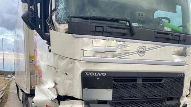 Un camionero ebrio causa un atropello mortal y poco después provoca un choque al ir en sentido contrario