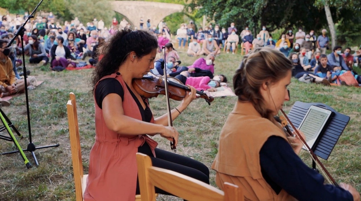 &#039;Música en cada rincón&#039;, la gira de la España vaciada llega a La Hiruela