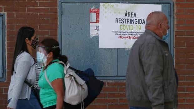 Alcorcón propone autobuses gratis durante las fiestas y formación contra violencia de género