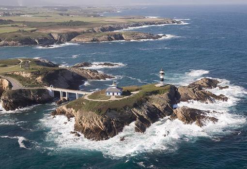 La Isla Pancha, que da nombre a la moneda local de Ribadeo