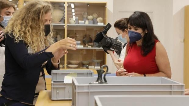 La exposición 'Etruscos' llega al MARQ con 150 piezas procedentes de Florencia y la Toscana