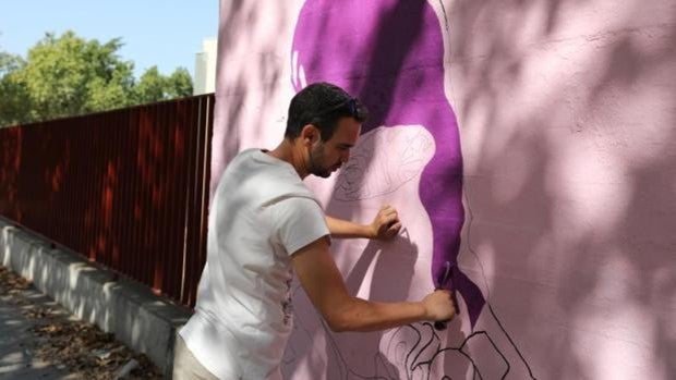 El mural feminista de Ciudad Lineal estará repuesto este fin de semana con un barniz antivandalización