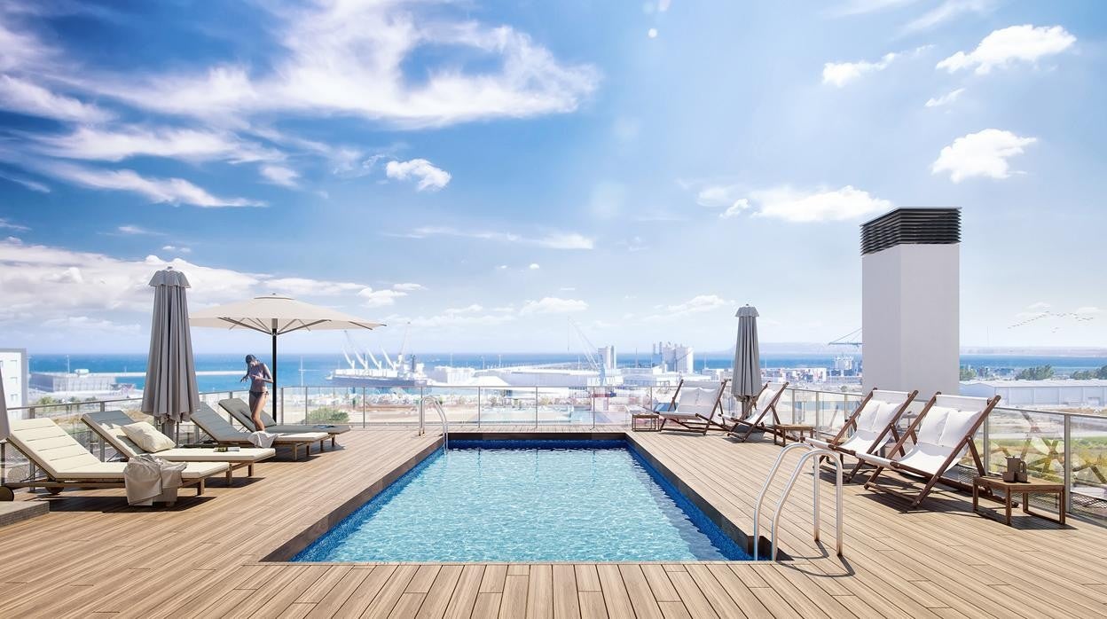 Piscina con vistas al mar del edificio Adamar