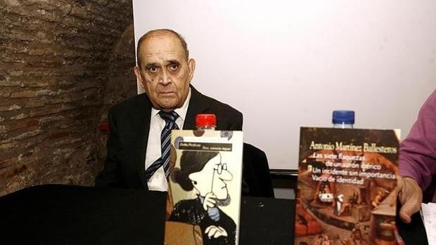 Toledo llora a su dramaturgo y escritor Antonio Martínez Ballesteros