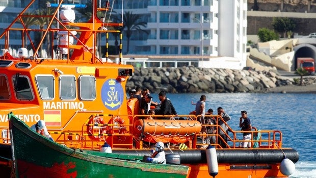 Repunte en la llegada de inmigrantes el fin de semana: 700 en una treintena de pateras