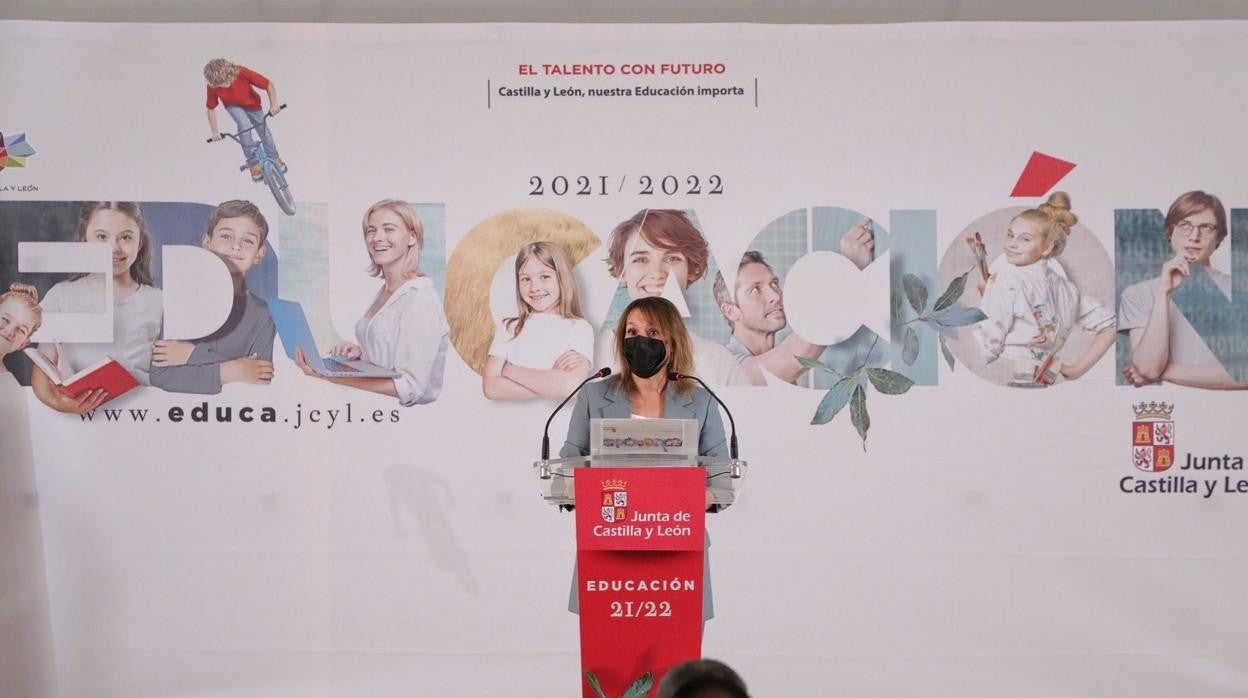 La consejera de Educación, Rocío Lucas, presenta el curso escolar 2021-2022