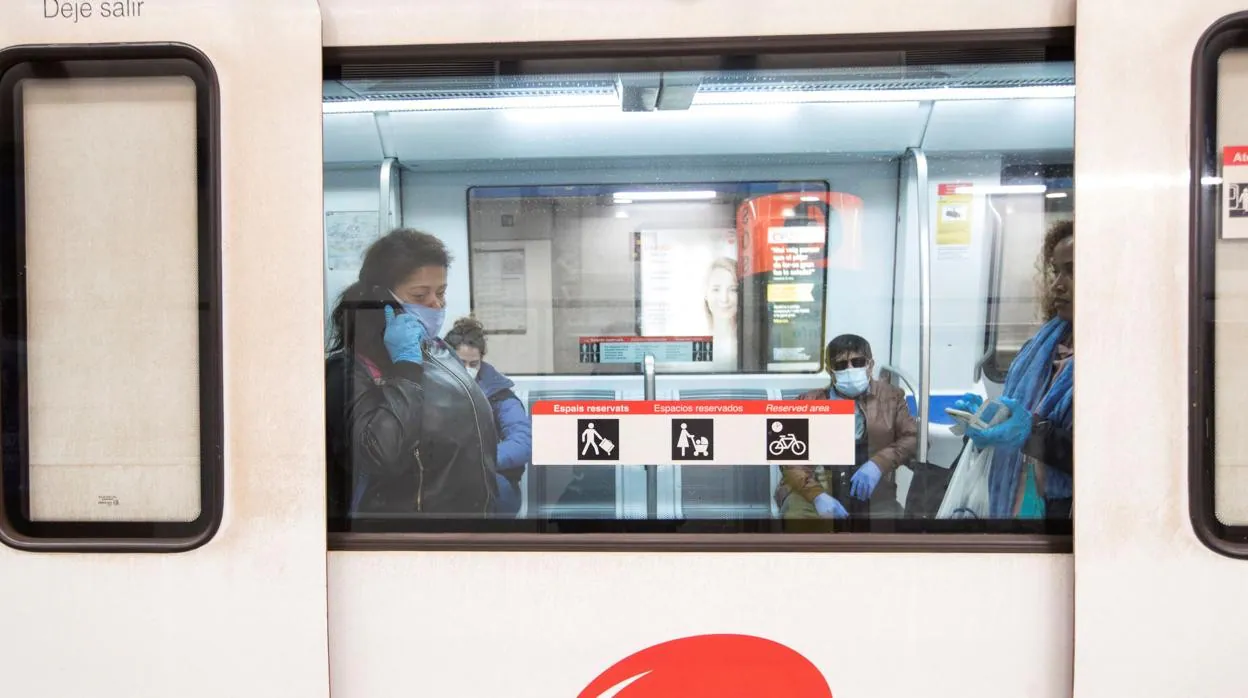 Metro de Barcelona tendrá horarios especiales por la Diada