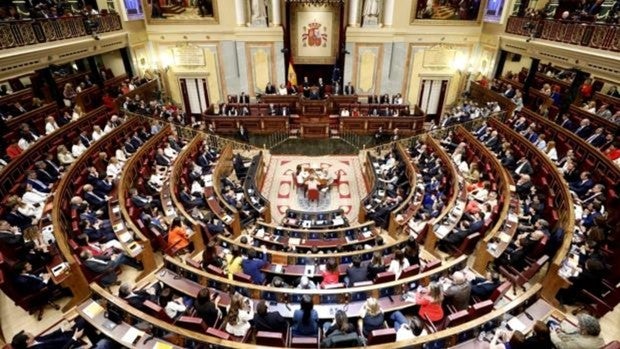 El nuevo Gobierno se enfrenta hoy a la primera sesión de control del Congreso después del verano