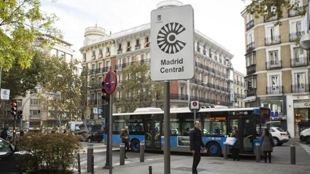 Un cartel del antiguo Madrid Central