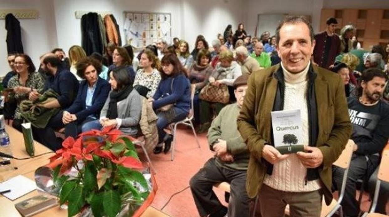 Rafael Cabanillas presenta este martes en Toledo su exitosa novela &#039;Quercus&#039;