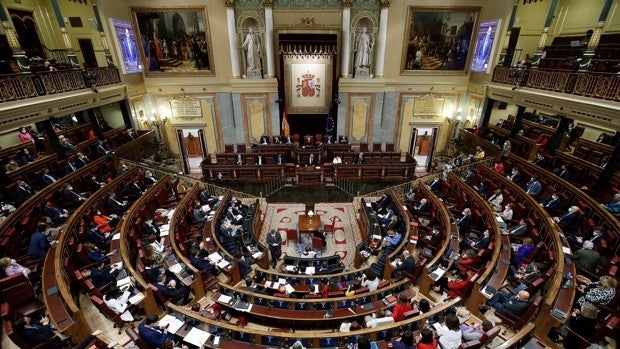 Los independentistas intentarán convertir al Congreso en plurilingüe tras ganar el pulso en el Senado