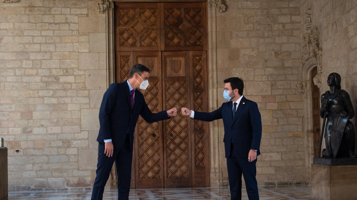 Pedro Sánchez y Pere Aragonès, en la Generalitat