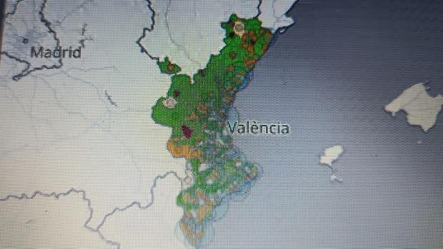 Mapa y listado de los municipios valencianos que siguen sumando contagios y muertos por el coronavirus