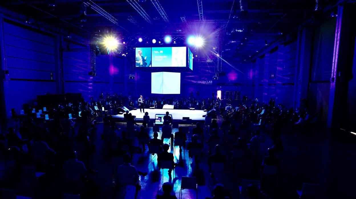 Imagen tomada durante la presentación de la Fundación LAB Mediterráneo en Valencia