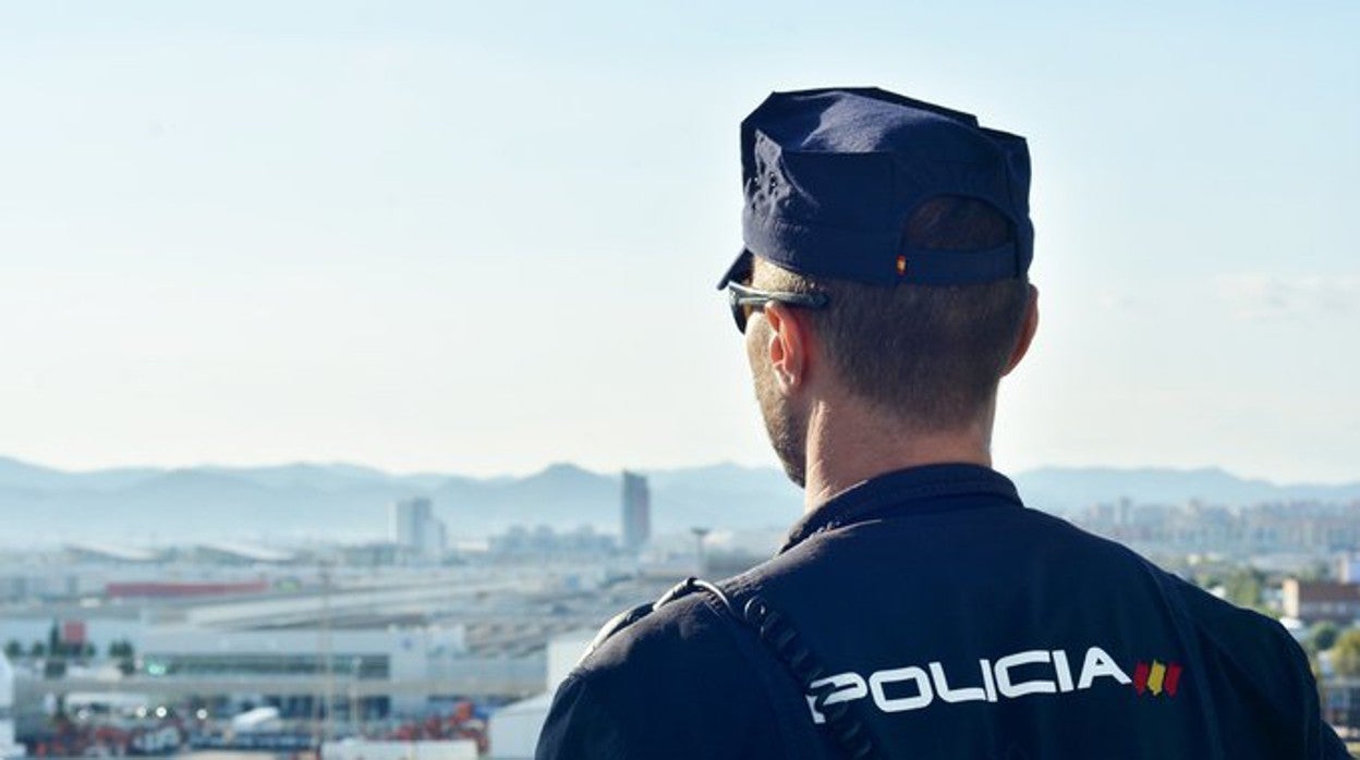 Un agente de la Policía Nacional en una imagen de archivo