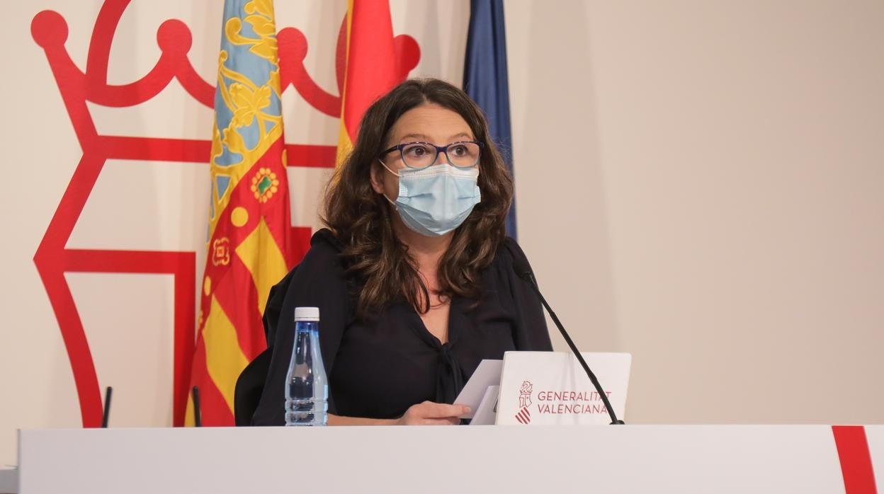 Imagen de la vicepresidenta de la Generalitat Valenciana, Mónica Oltra, en la rueda de prensa posterior al Pleno del Consell