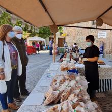 Comienzan las fiestas del barrio de San Jerónimo de Talavera y regresa su mercado