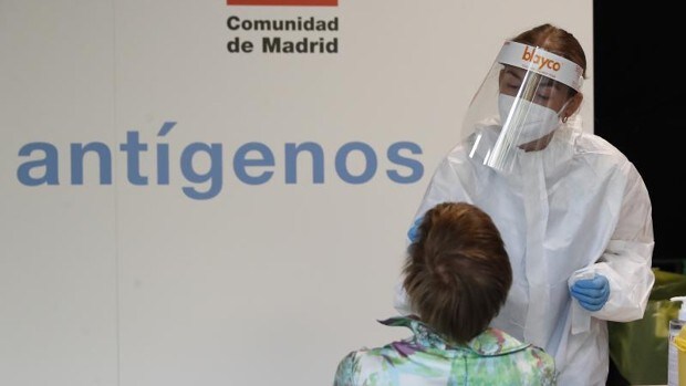 Los test de antígenos gratuitos detectaron 5.600 asintomáticos en la Comunidad de Madrid