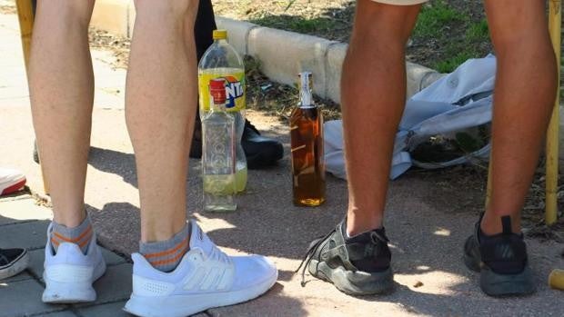 Una macrofiesta de tres días y 1.300 personas se salda con dos detenidos por narcotráfico en El Campello