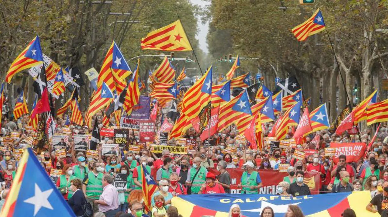 Centenares de manifestantes, este domingo en Barcelona