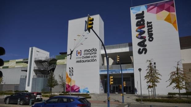 Agreden a una mujer de 70 años en un centro comercial de Leganés