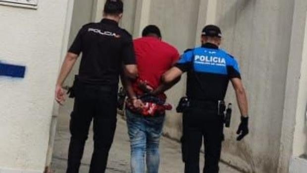 Bandas latinas: Detenido en Torrejón el Peluche por fracturarle el cráneo a un rival de los DDP